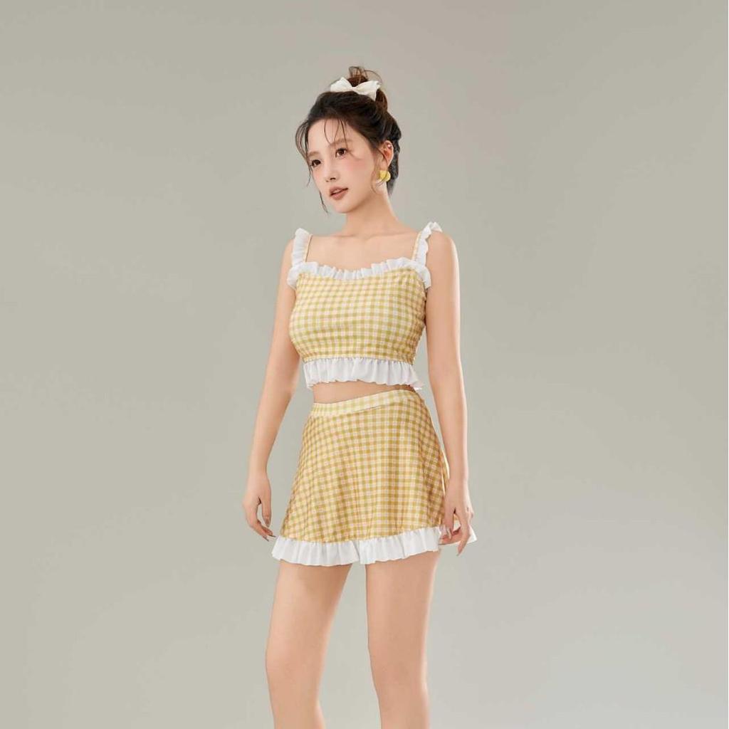 High-end Women's Split Korean Style Fashion Swimsuit - Slimming, Conservative, Tummy Control for Seaside Vacation or Hot Spring