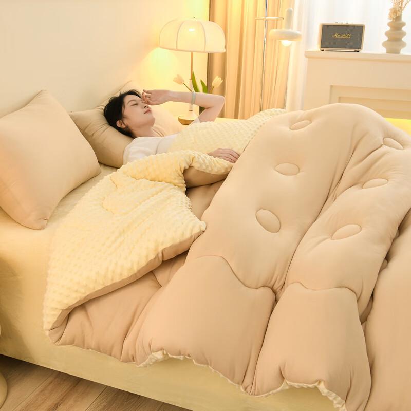 Oeny Plush Knit Winter Comforter