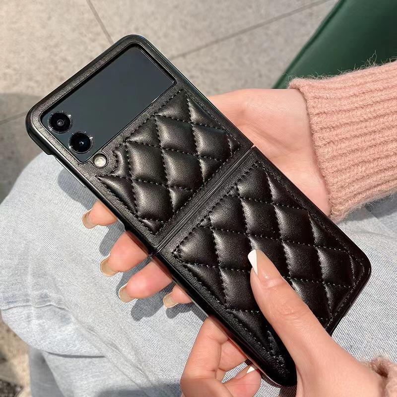 "Fashionable Anti-Fall Case for Samsung Z Flip6 - Full Protection, Folding Screen, Chic Style"