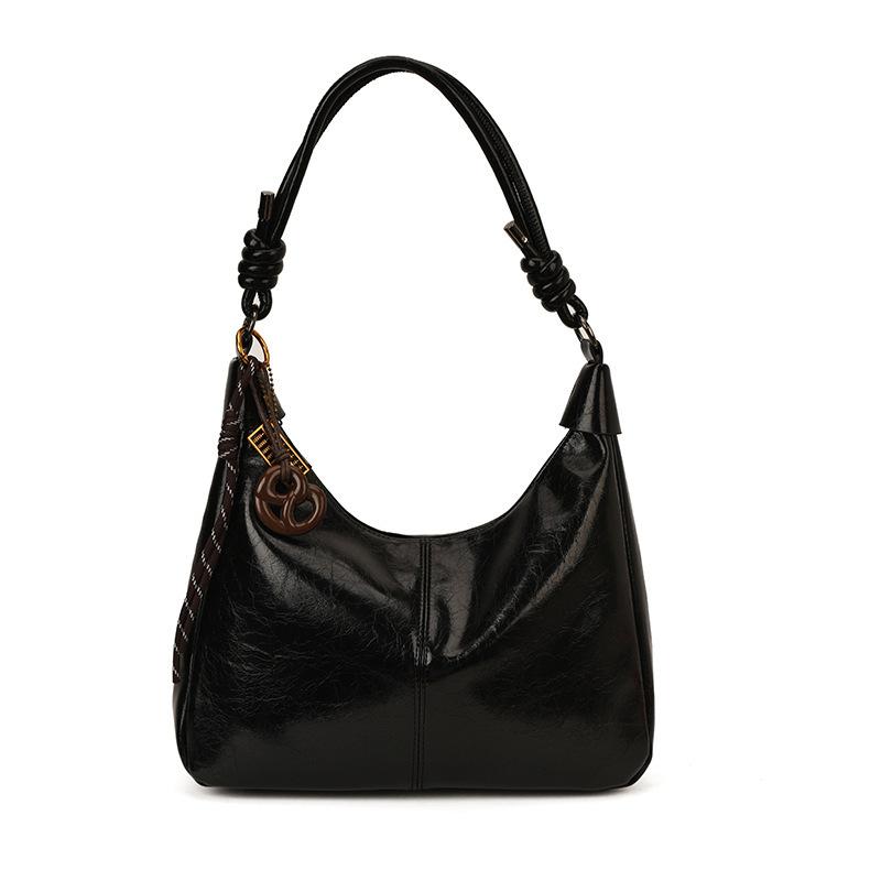 Fashionable Retro Niche Commuter Tote Bag with Large Capacity and Single Shoulder Strap Design Casually