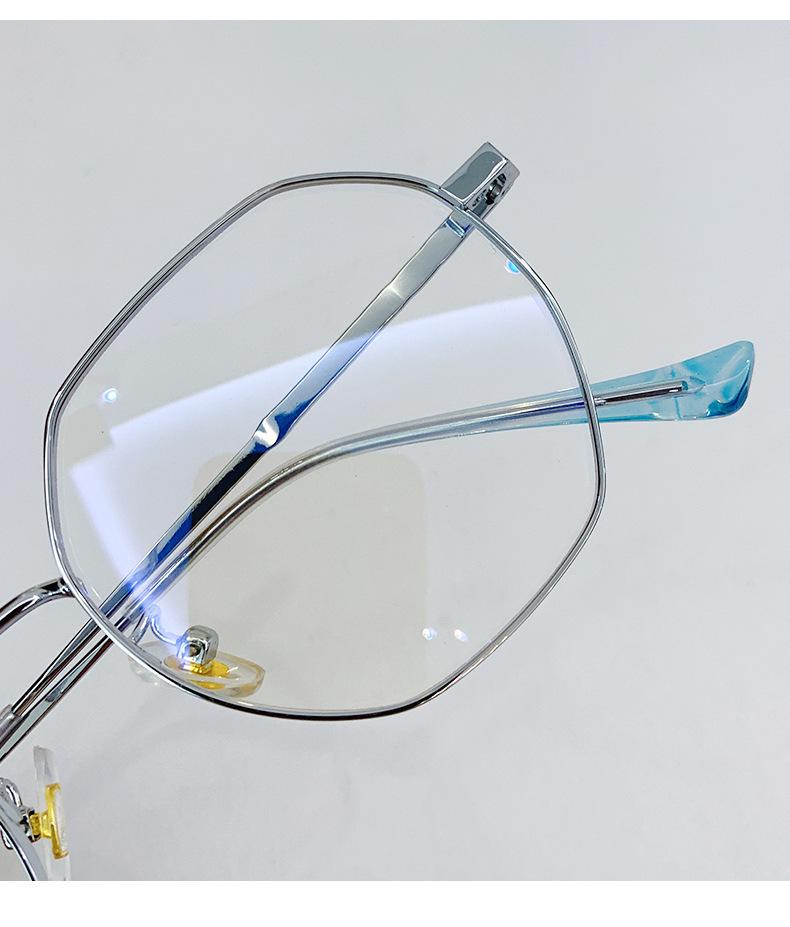 Unisex Octagonal Metal Frame Glasses with Anti-Blue Light and Myopia Prescription.