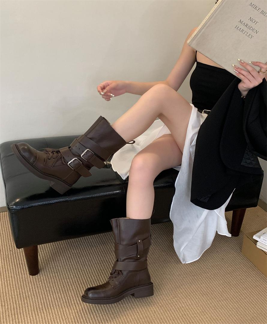 

Парижские ботинки-платформы из коровьей кожи, короткие рыцарские ботинки 2025 с пряжкой, ботинки-локомотивы, британские ботинки Мартин, ковбойские ботинки 39 коричневый