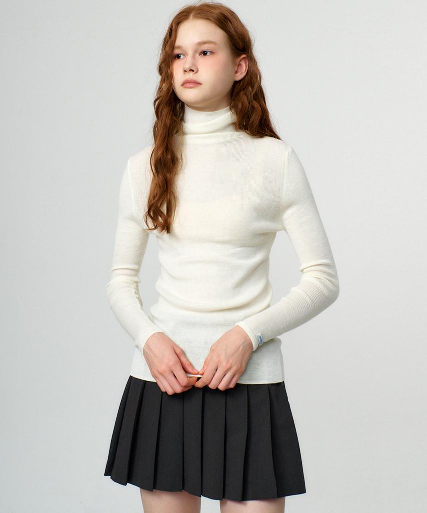 RAVEROUS Basic Turtleneck Knit_Ivory