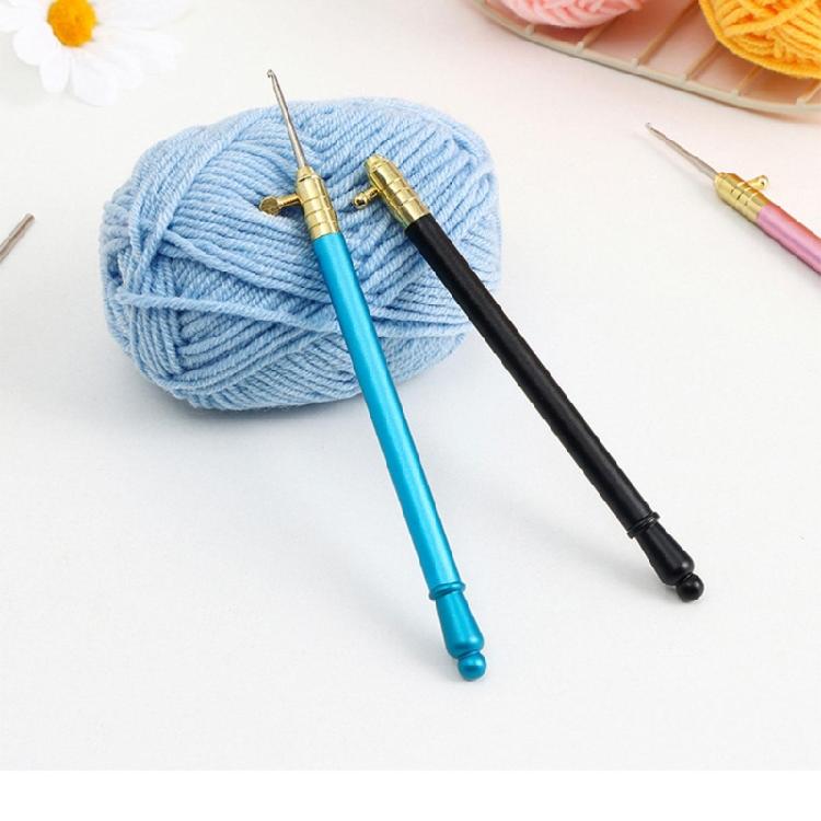 Sturdy Metal Crochet Hook For Smooth Knitting Experience On Any Project