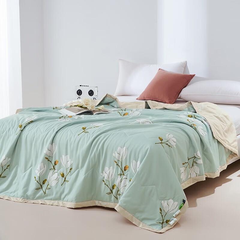 Belle Anna Floral Washed Summer Quilt