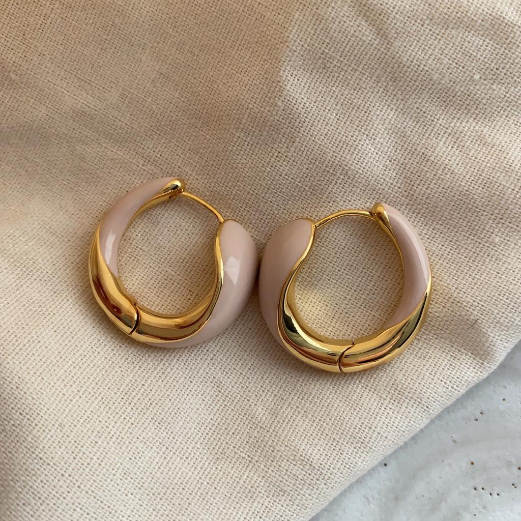 Naked Pink Enamel Oil Drop Earrings Real Gold Earrings Simple Style White Ear Buckles Women