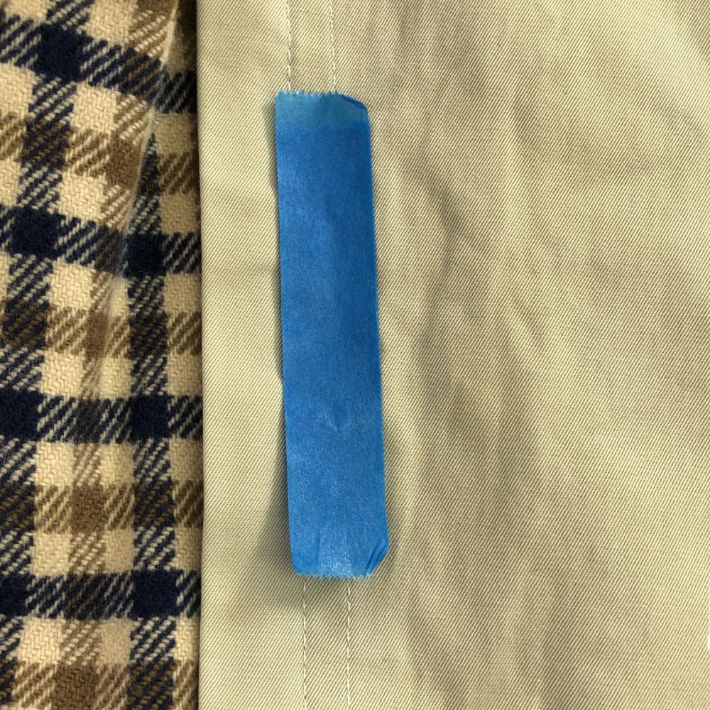 Aquascutum Lata 80. 90. Wyprodukowany w Anglii Stary Płaszcz ze stali nierdzewnej Zapinany na guziki Męski Używany