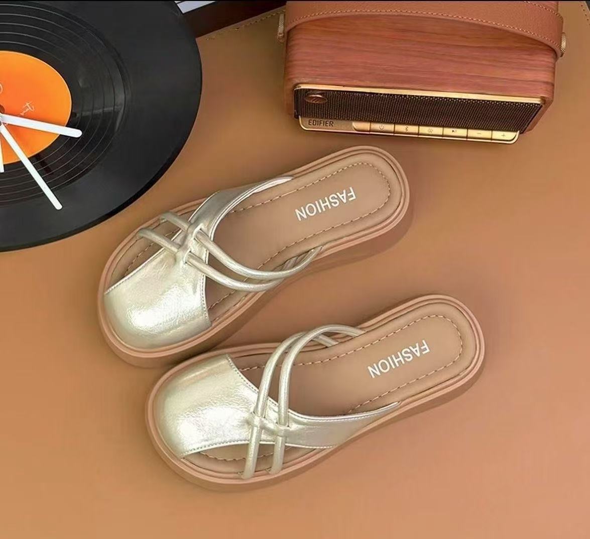 

Thick bottom heightening small bag head slippers women wear summer new beach temperament cool slippers 35 шампанського