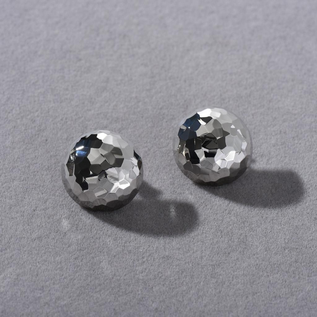 Niche High-Grade Metal Copper-Plated 18K Real Gold Texture Pleated Semicircle S925 Silver Needle Stud Earrings Personalized Temperament Earrings