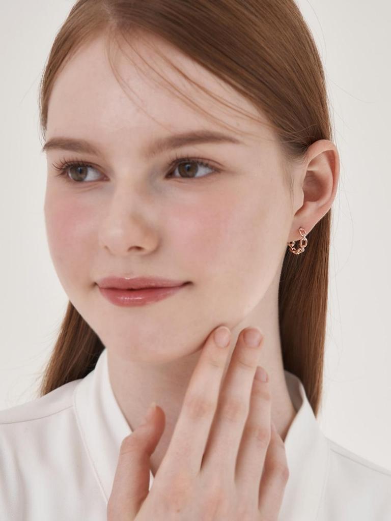 14K Square Line One-Touch Earrings C24EGP206