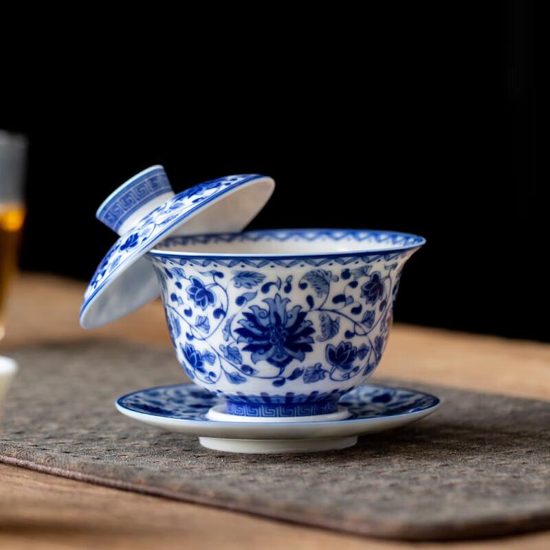 Simeitang Dehua White Porcelain Hoverable Gaiwan