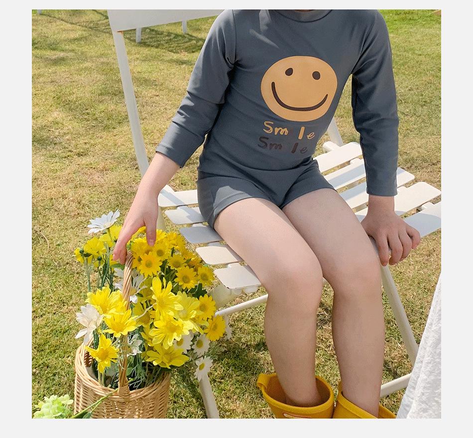 2023 New Quick-Drying Toddler Boys' Smiley Face Swimsuit - Size 2-3, One-Piece, Sun Protection & Cute Design