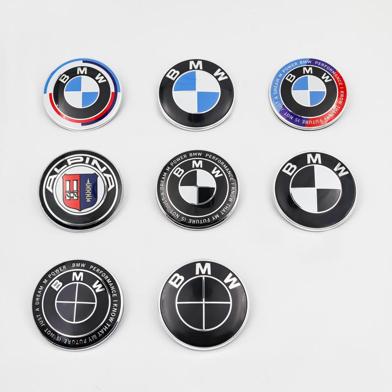 Passt für BMW Original-Logos mit schwarzem Hintergrund für vorne und hinten; 82mm/74mm Motorhauben- und Kofferraumembleme.