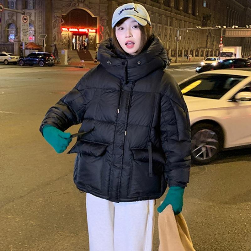 In Winter, The New Mid-length Cotton-padded Jacket Women's Casual Slimming Fluffy Korean Padded Coat.