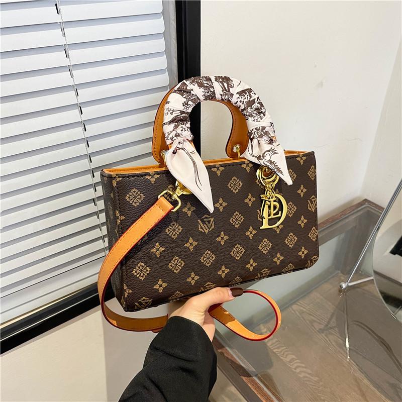 New high-end bag presbyopia silk scarf contrasting color Princess Diana bag portable shoulder women's bag