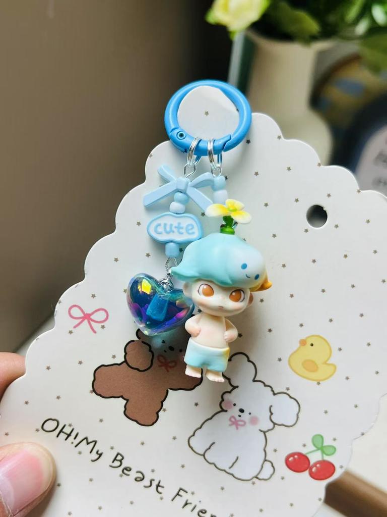 It Can Be Punched To Make A Keychain, and The Mobile Phone Chain Is Cute and Trendy To Play with.