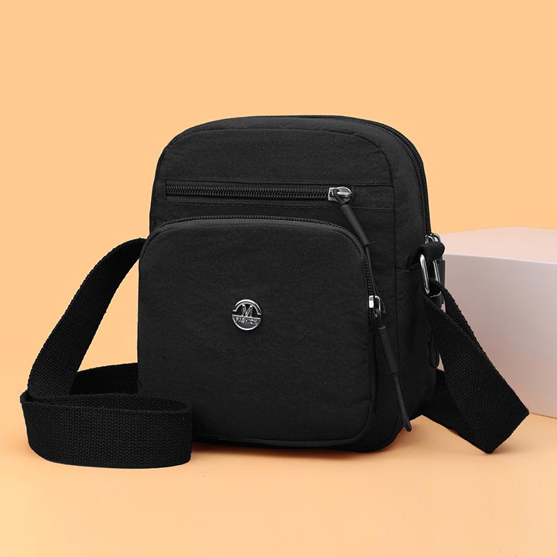 Lightweight Women's Shoulder Bag Solid Collor Mobile Phone Bag Waterproof Nylon Small Square Bag