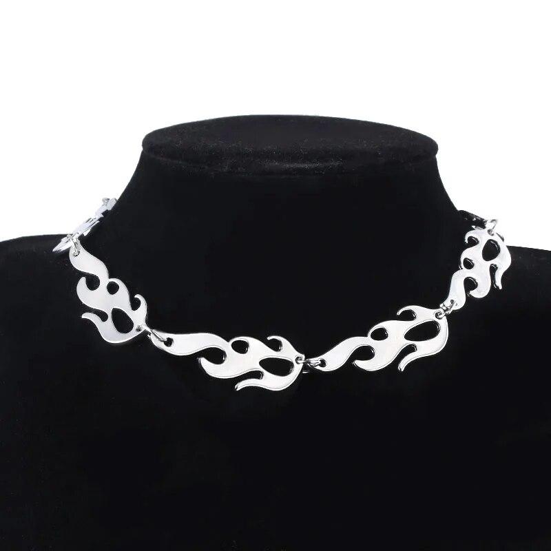 Set di collane a fiamma alla moda Accessorio punk Catena rock Choker unisex per donne uomini Streetwear Harajuku Hip Hop Regalo Gioielli per feste
