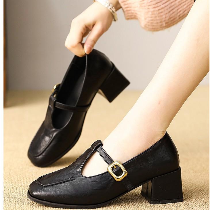 Soft Leather Retro Round Head Temperament Mary Jane Shoes Women's 2025 Autumn New One-word Buckle with Thick Heel Medium Heel Shoes