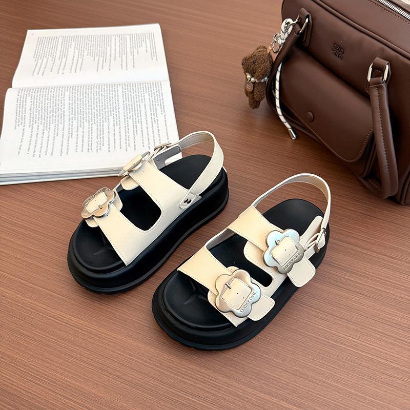 

Muffin platform casual sandals women s summer 2025 new fashion double-breasted metal buckle foreign trade Roman sandals women 40
