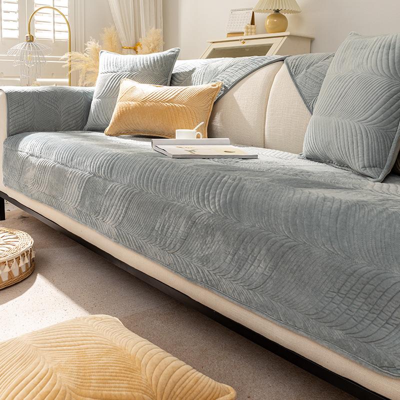 Nordic Sofa Mat Four Seasons Universal Simple Winter Anti Slip Seat Cushion Backrest Scarf Winter Plush Sofa Cover Fabric