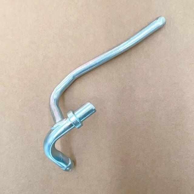 High Quality Short Steel Tube of Oil Cooler for JAC Refine Car Parts OE Number 1027686GD033