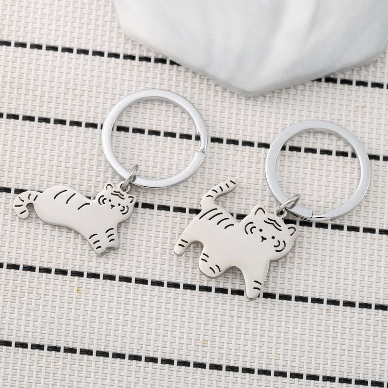 Two Tigers Stainless Steel Keychain Cartoon Tiger Design Fashion Couple Friend Pendant Practical Daily Bag Charm
