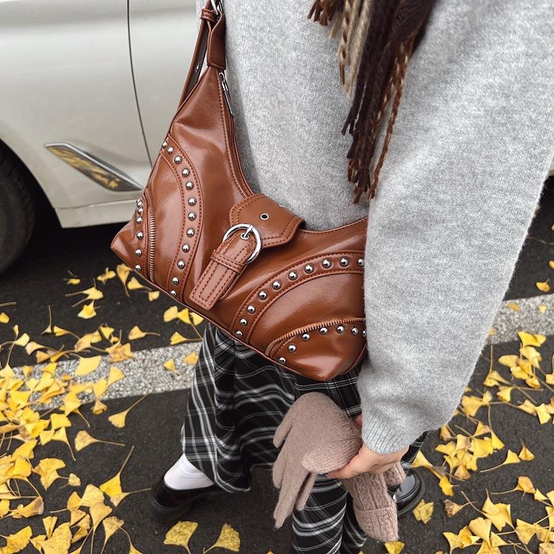 Fashion Retro Design Spice Girl Underarm Bag Women's 2025 Winter New Large-capacity Tote Messenger Bag