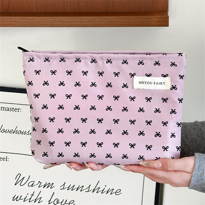 New Style Personalized Polka Dot Makeup Bag, Sweet and Portable Travel Skincare Storage Bag, Simple Toiletry Bag, Inner Pocket Bag