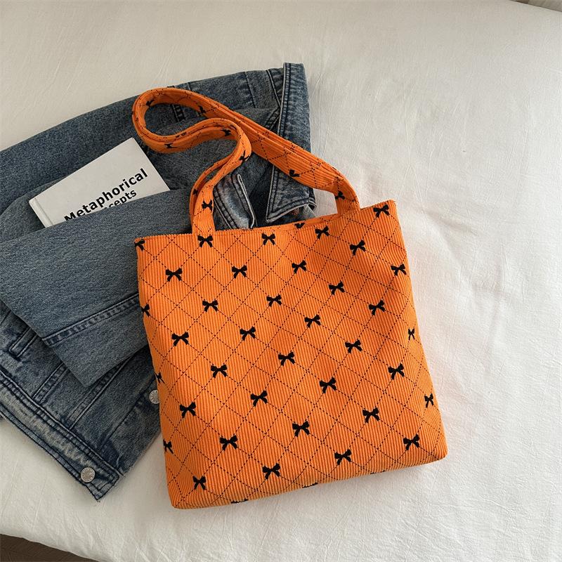 Sweet and fashionable large-capacity shoulder bag summer new simple tote bag casual large-capacity handbag women