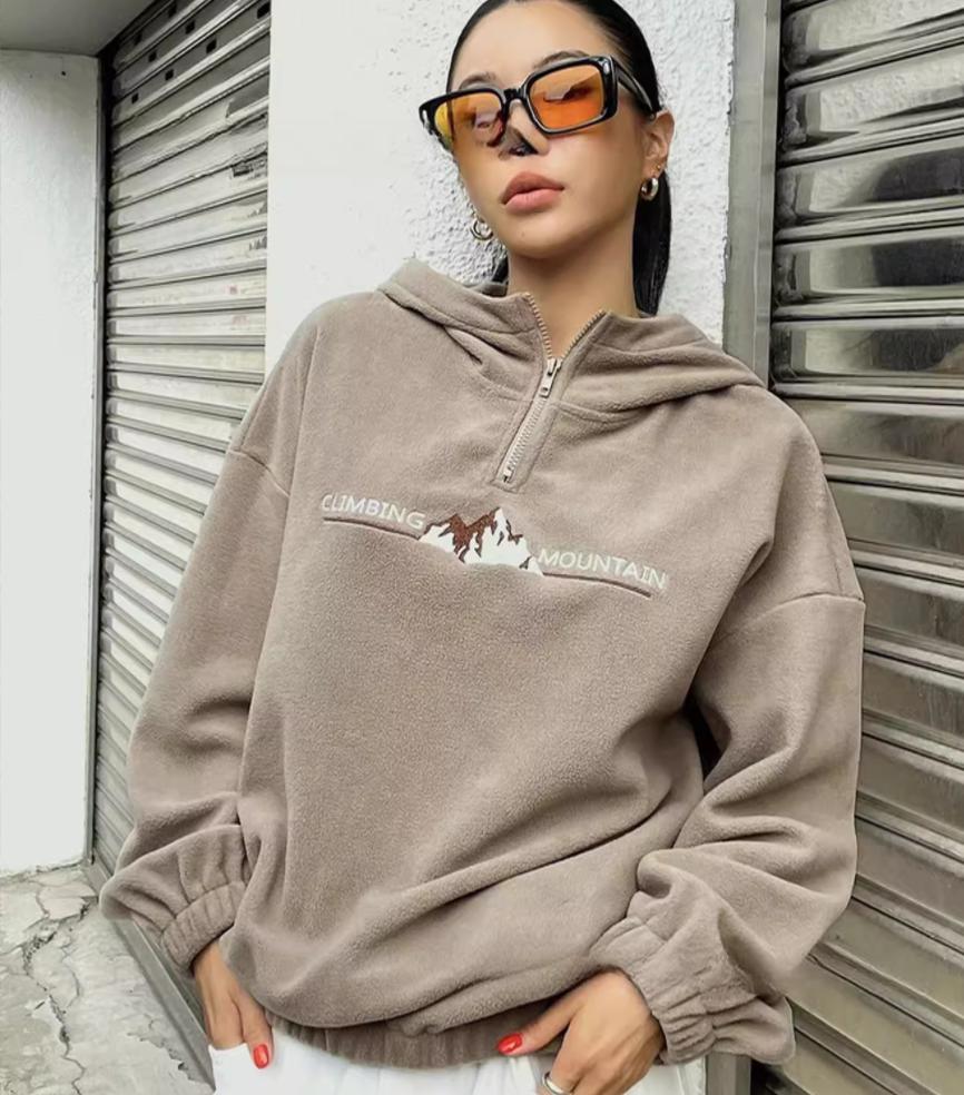 

Женская толстовка с капюшоном на молнии до середины, светло-коричневая, с принтом, повседневный пуловер S хаки