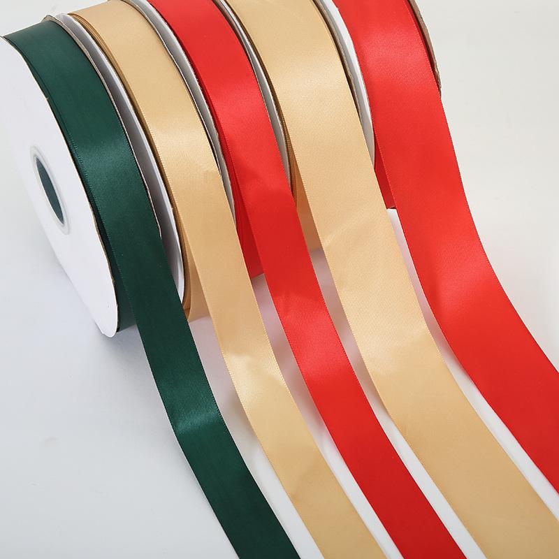 Festliches Band für Weihnachtsbaum & Geschenkverpackung - Elch & Weihnachtsmann Designs