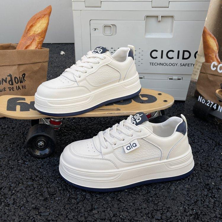 Leather Little White Shoes Women's Ultra-light Height Increase 2025 Spring and Autumn New Versatile Thick-soled Breathable Board Shoes