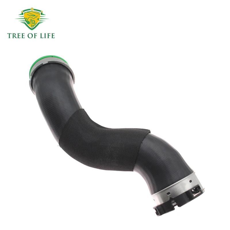 Turbo Intercharge Air Hose 11617823237 For BMW 11617823237 X5 F15 2.5dX-3.0dx 2013-2018 X6 F16 3.0dX-4.0dX 11 61 7 823 237