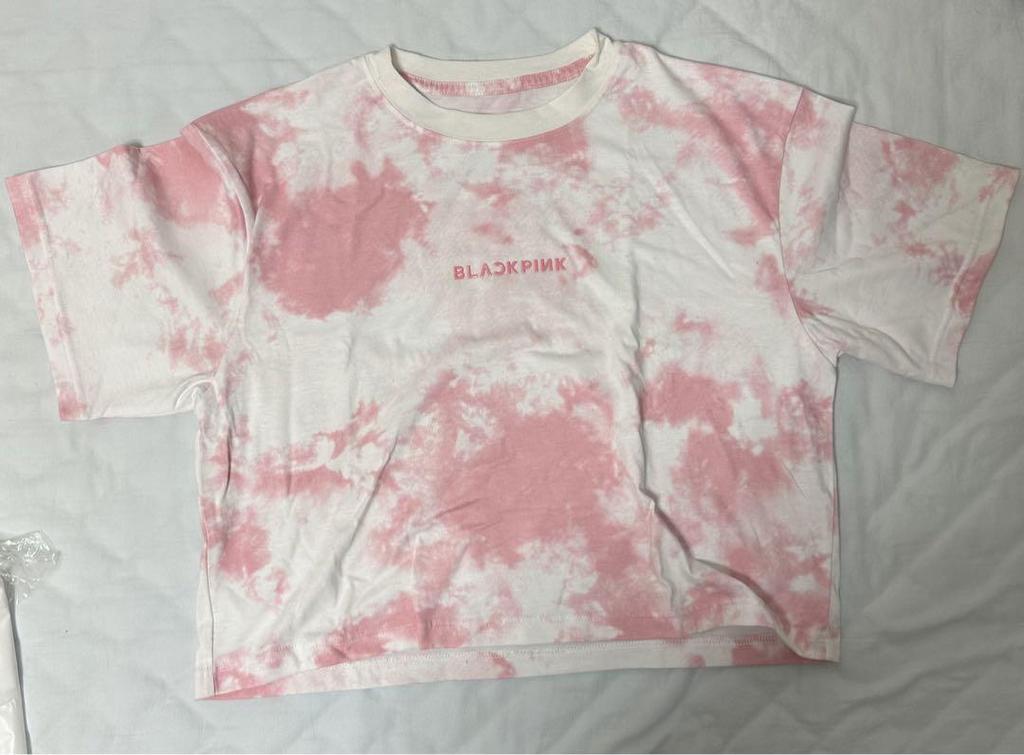 [USED] BLACKPINK cropped T-shirt