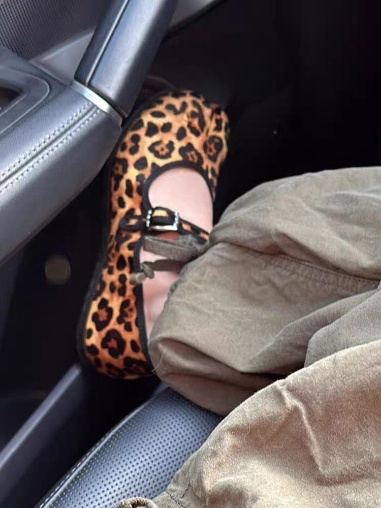 Fashion 2024 Spring New Square Head Shallow Mouth Single Shoes Low Heel Women's Shoes Leopard Print Animal Print Flat Ballet Shoes