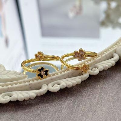 Flower Drop Oil Clover Open Ring Women'S Retro Light Luxury High Sense Medieval Exquisite Niche Design Ring