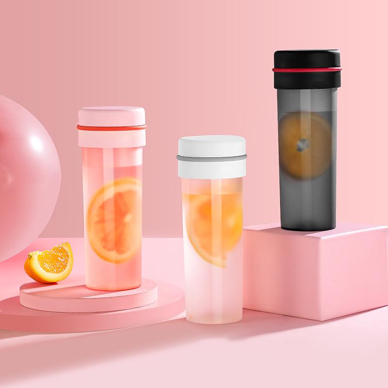 

Матовая прозрачная пластиковая портативная удобная кружка, студенческая уличная чашка для фитнеса, женская летняя спортивная детская кружка