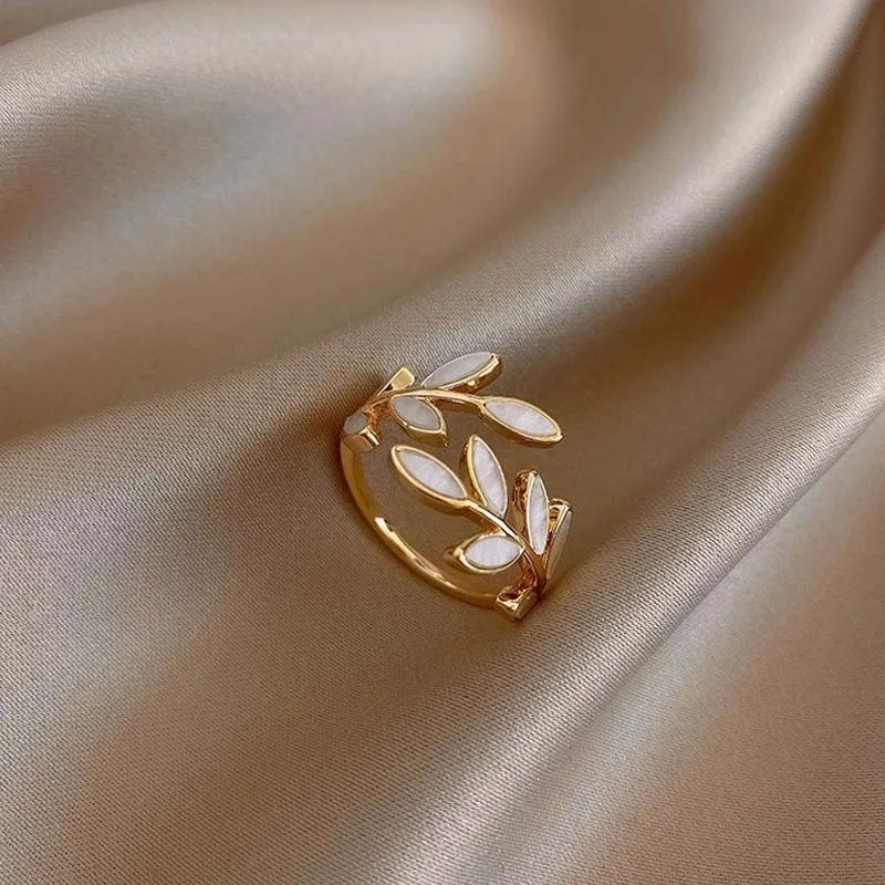 2025 Irregular Exaggerated Metal Flower Open Rings Women Elegant Punk Double Layered Finger Ring Adjustable  Accessories