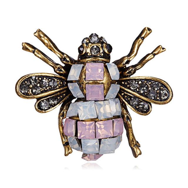 Retro Bee Rhinestone Painting Oil Brooch Personality Cute Animal High -End Exquisite Pectoral
