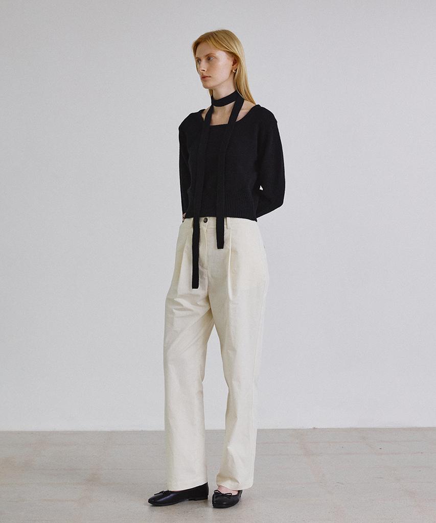 STEP AROUND Washed Tuck Straight Cotton Pants_Cream