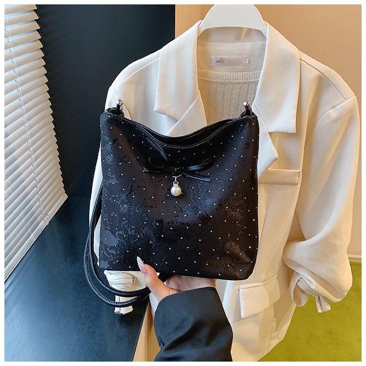 Mode Vielseitige Süße Schleife Achseltasche Damen Sommer Schlichte Premium Schulterhandtasche