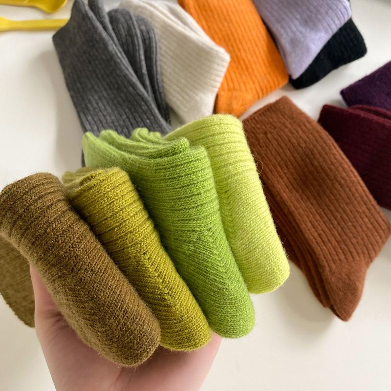 1 Paar Damen Baumwolle Lockere Socken Herbst Winter Strick Einfarbig Lang Schwarz Rosa Koreanisch Japanisch Studentinnen Strümpfe Retro