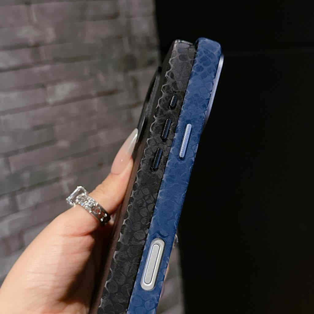 Snake Print Velvet iPhone 16/15 Pro Max Anti-Drop Full Coverage Case