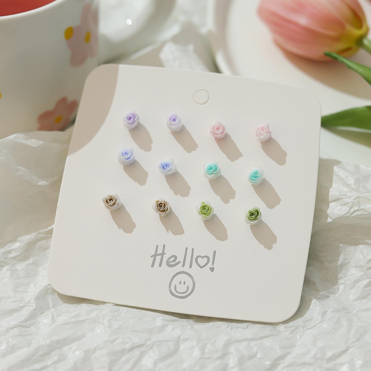 

Универсальный комплект серег Macaron из розовой смолы