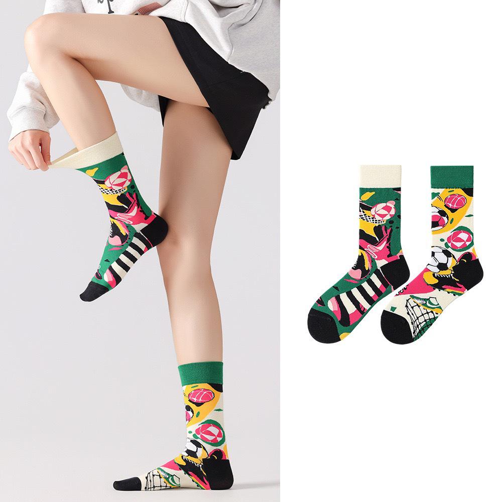 Original Asymmetrische Cartoon Hip Hop Baumwollsocken für Paare - Wadenhoch Mandarinenente Stil für Damen und Herren