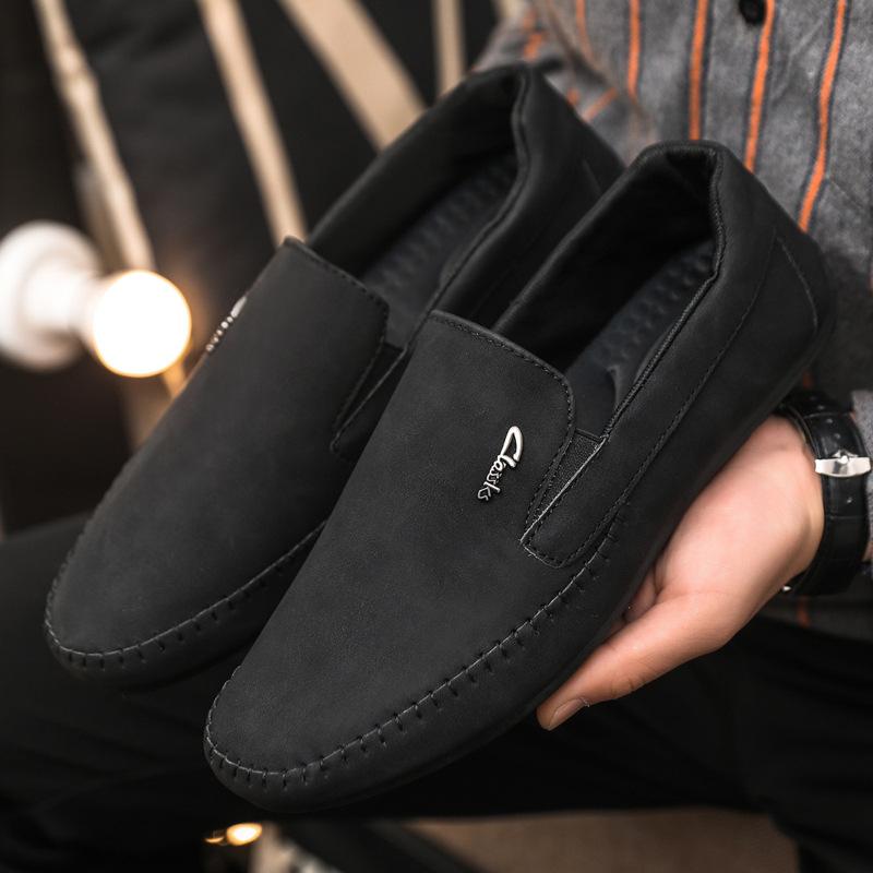 Einfache Work Casual Ein-Pedal Vielseitige Jungen Faulenzer Schuhe Herren Slipper Beanie Schuhe Herren Weiches Leder