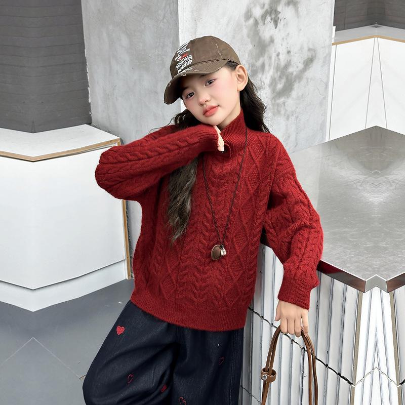 

2025 Girls High Neck Red Sweater & Fleece-Lined Jeans Set - Trendy Autumn/Winter Fashion for Kids 150 cm