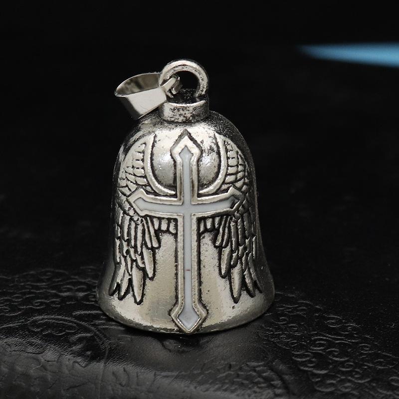 Retro Metal Jewelry Keychain with Bell Pendant - Car and Bag Decoration