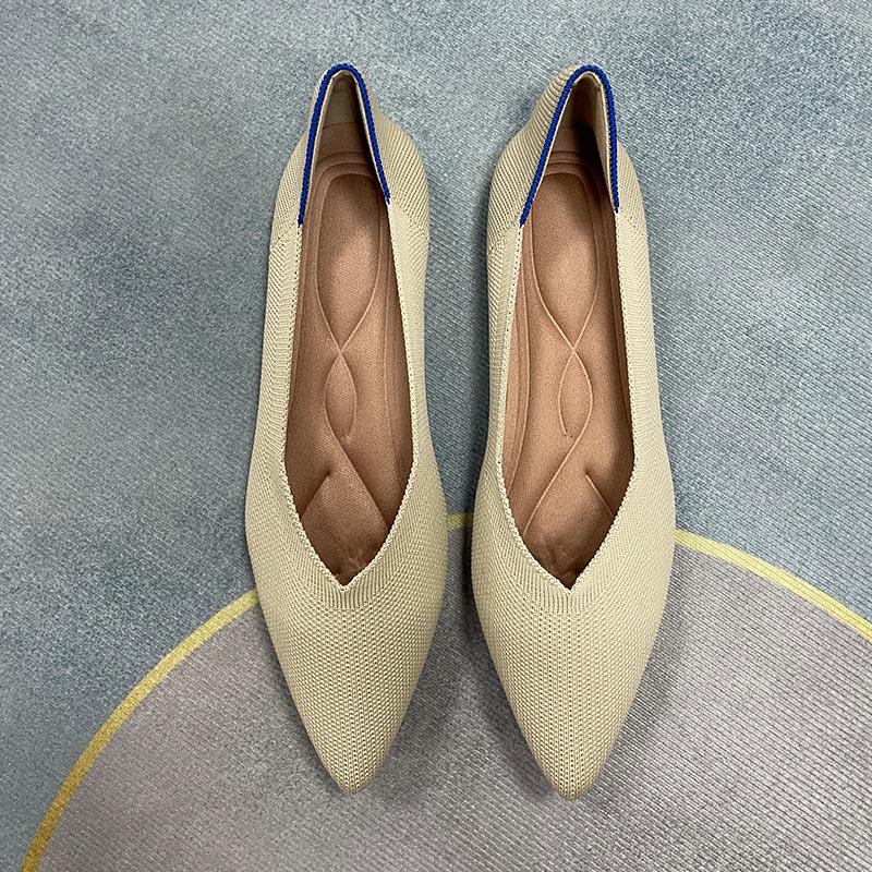 Classic Queen Women's Pointed Toe Fly-Knit Flats, Multicolor, Plus Size 41-43